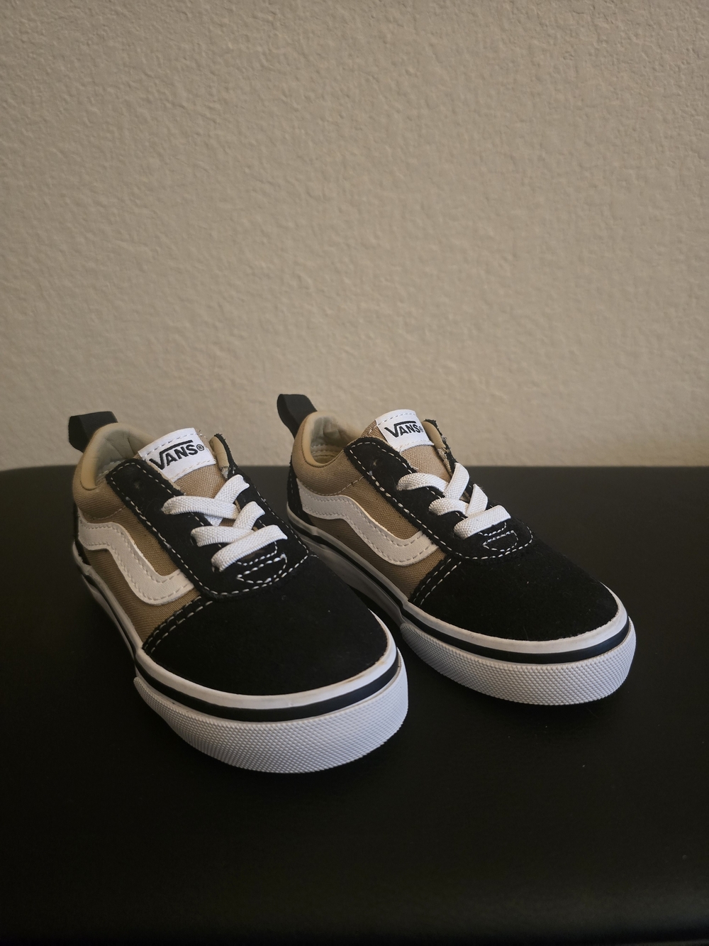 Vans Kids Old Skool Lace-Up Sneakers in Black and Tan